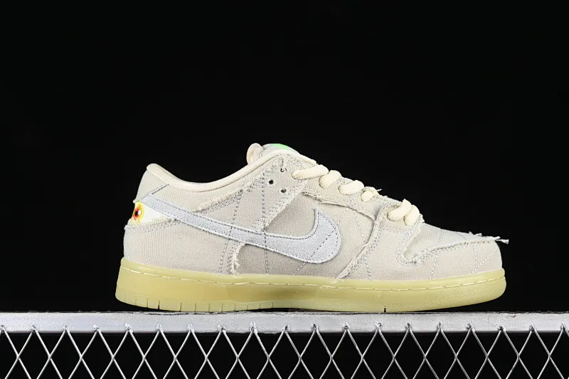 All Categories Nk SB Dunk Series Nk SB Dunk Low Low-top Sneakers K Version Nk SB Dunk Low "Mummy" Mummy SB Smash Backboard Fashion Casual Sneakers DM0774-111